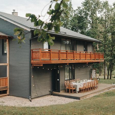 Apartamenti Sniegi Madona Esterno foto