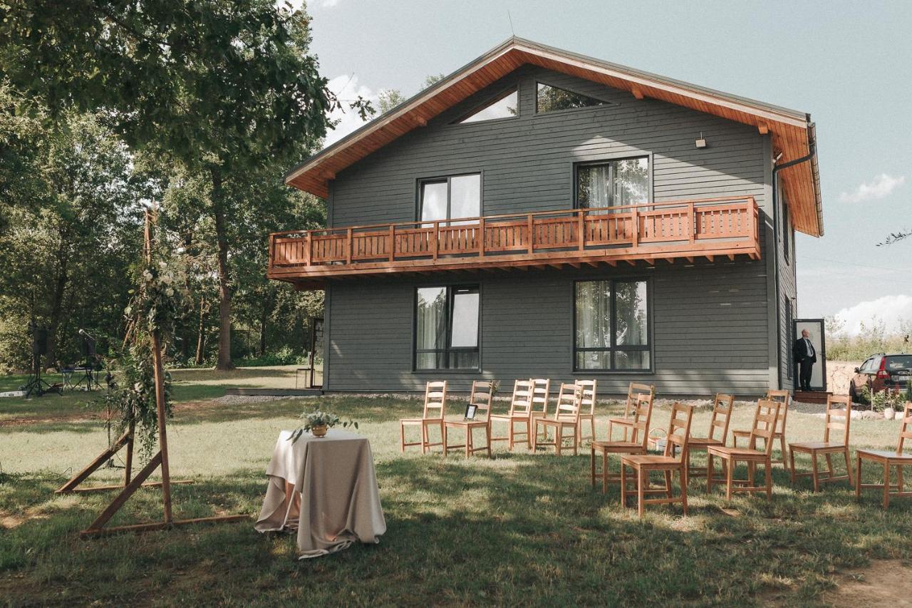 Apartamenti Sniegi Madona Esterno foto